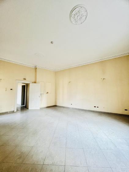 Cladire Reprezentativa, Situata Central, Ideal sediu, Clinica, Birouri, Showroom