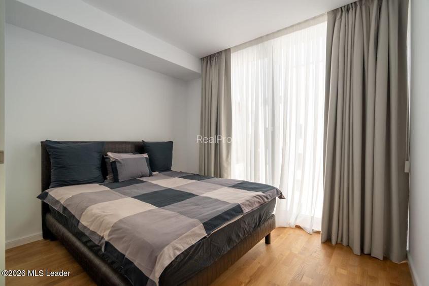 Iancu Nicolae - Vila high-end pe malul lacului, Gradina cu Ponton - 32