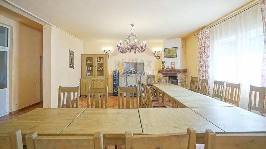 Pensiune de Vanzare in Moieciu de Sus | Comision 0% - 10