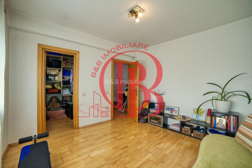 Casa complet mobilata 5 camere 3 bai curte generoasa - 29