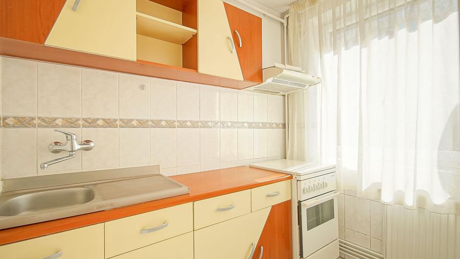 Garsonieră, etaj 1, centrală proprie –ideală pentru locuit /inchiriere - 5