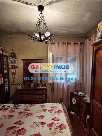Domenii, urgent, casa3 camere,curte proprie - 4