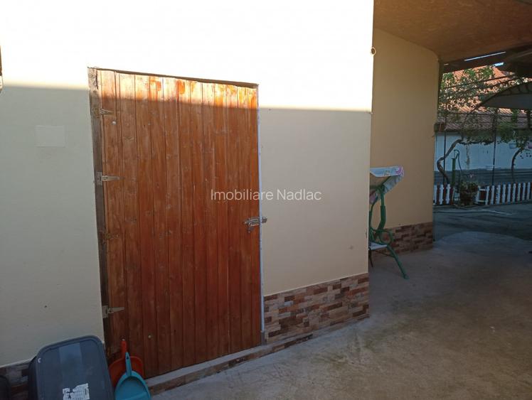 Casa 3 camere in Nadlac renovata recent - 19