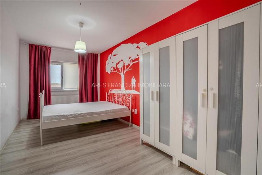 VILA INSIRUITA ,4 CAMERE,102 MP,MOBILATA,LANGA PADURE - 4