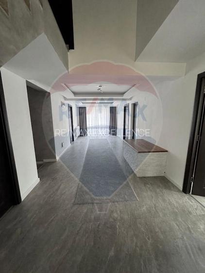 Vila la munte + teren 7600 MP ! - 9