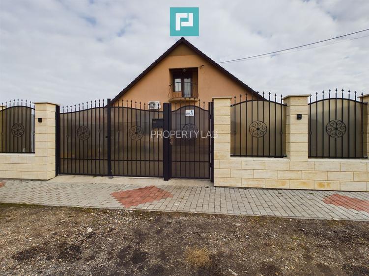 Casă cu 5 camere în Nădlac - 2