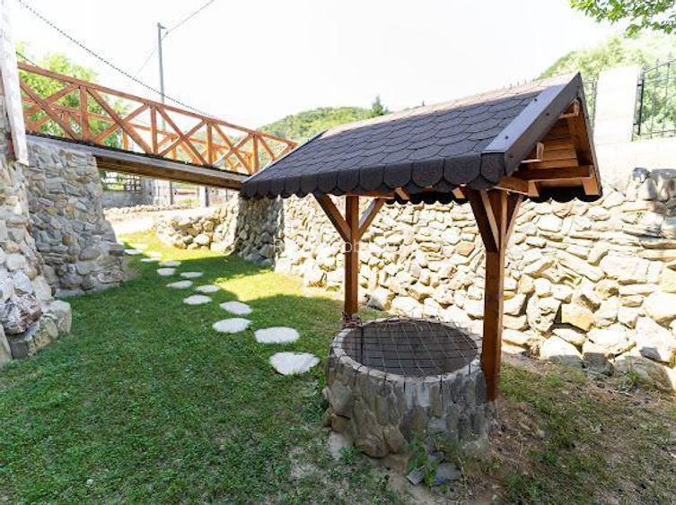 RECO PENSIUNE DE VANZARE IN JUDETUL CARAS SEVERIN - 12