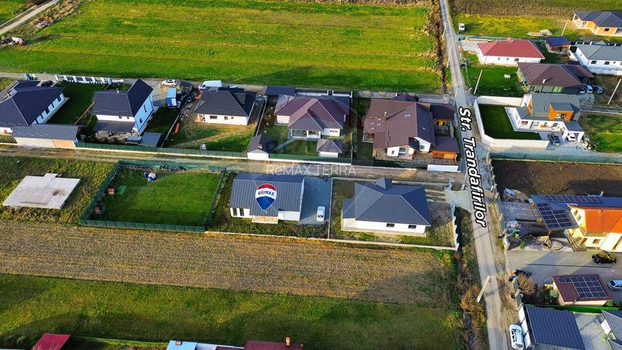 DE VANZARE - CASA MODERNA - alege finisaje - 5