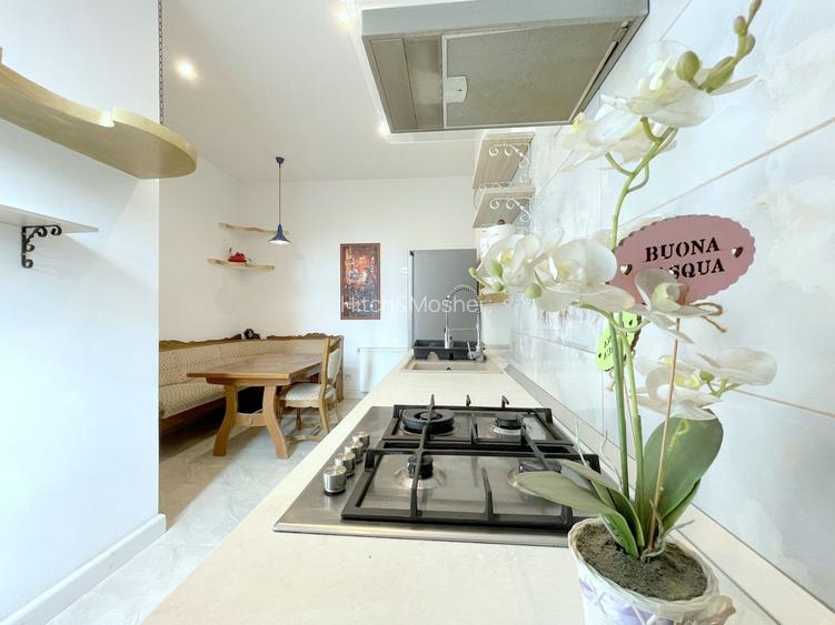 Apartament cu 3 camere de inchiriat - Piata Sinaia - Comision 0% - 14