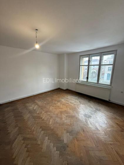 Ap 3 cam semidec, spatios-83 mp, la vila, nemobilat, et. 1, zona Piata Cipariu - 21