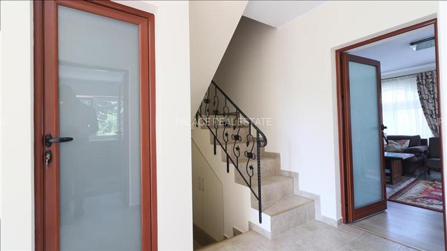 Casa deosebita in V.Lupului - 6