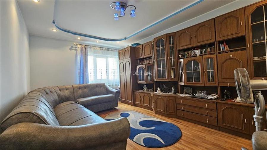 Apartament 2 camere 55mp, balcon, Falticeni - vizavi de Nicu Gane - 16