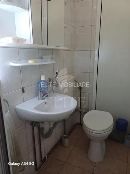 Apartament 4 camere în zona STRAZII NEGOIU - 5