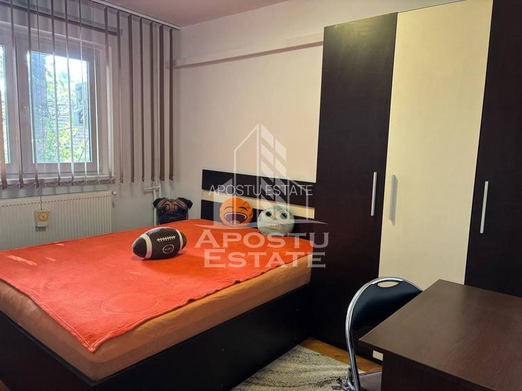 Apartament cu doua camere, centrala proprie, zona Lipovei - 3