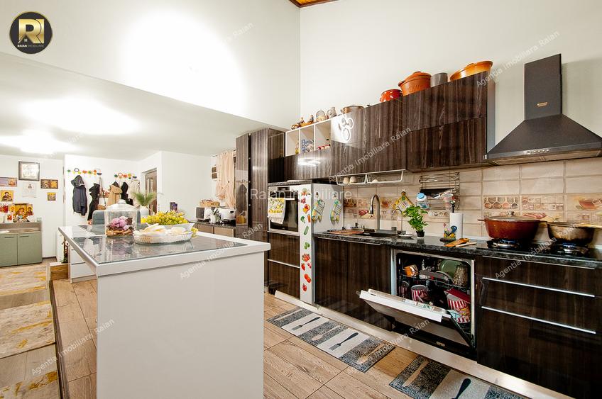 Vanzare Vila Moderna P+M, 6 camere, teren 1622 mp, in Galati, zona METRO - 4