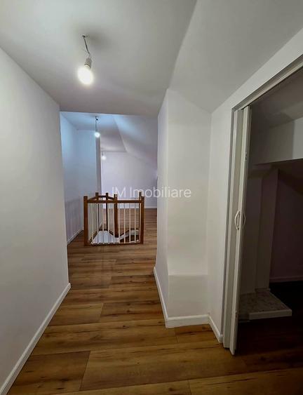 Modern- 5 camere- deosebit - 3 bai- renovat integral - 10
