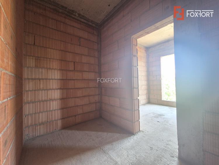 Duplex cu 4 camere de vanzare in localitatea Dumbravita - 8