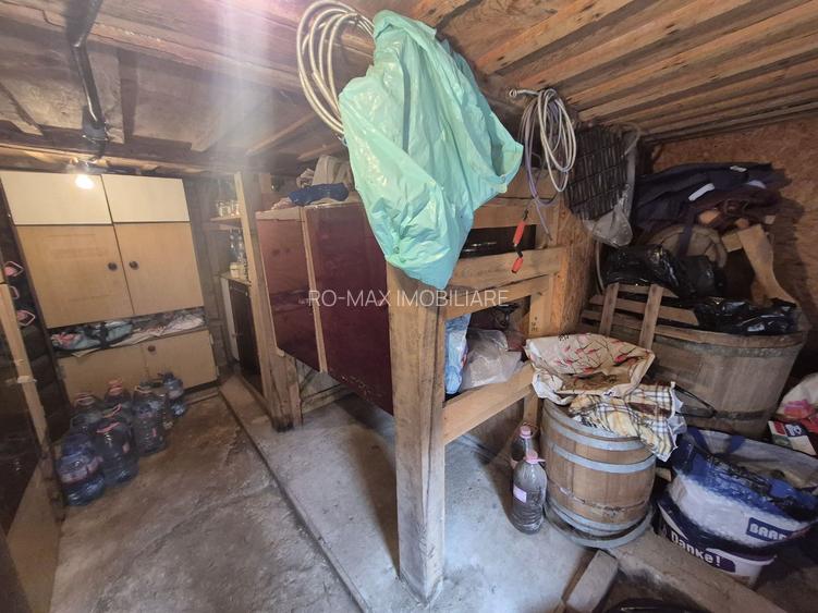 Vila 4 camere + teren 818 mp central Provita de Sus (lângă școală) - 38