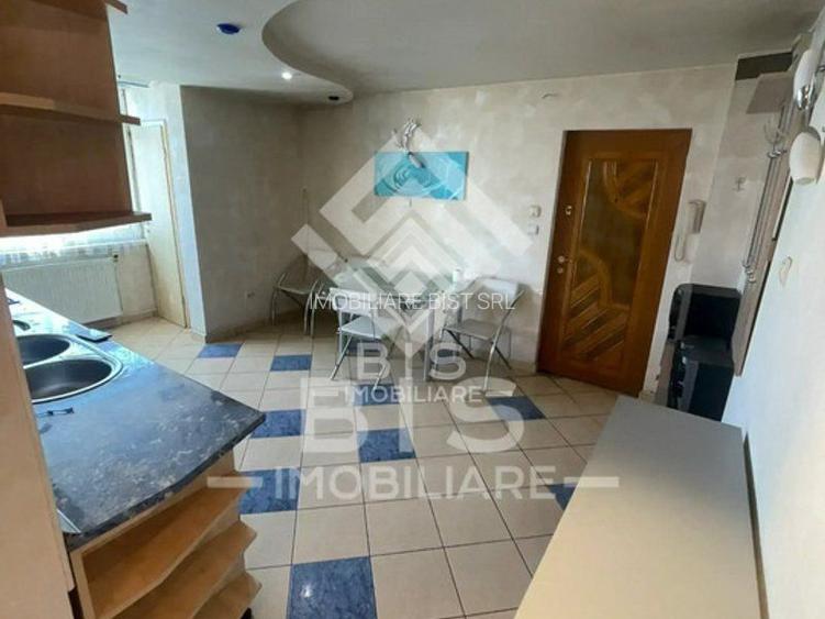 Apartament 4 camere scara interioara - 4