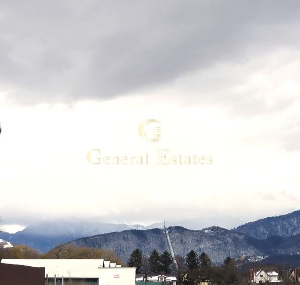 Eleganță, confort și priveliște – casa perfectă pentru un nou început - 10