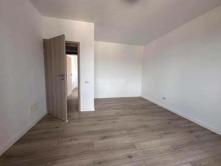 Apartament spațios cu 4 camere, dispus pe două niveluri, în Cartierul Latin - 6