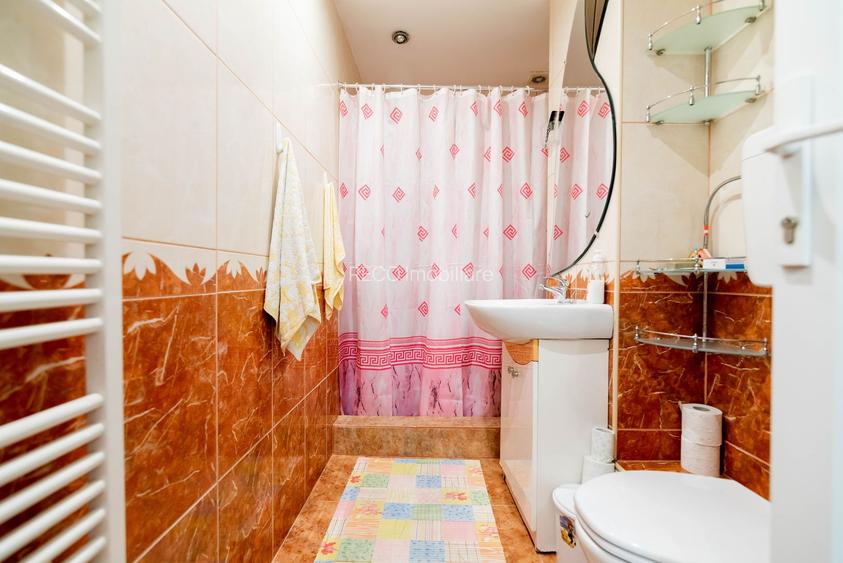 Apartament 3 camere zona Rogerius - 4