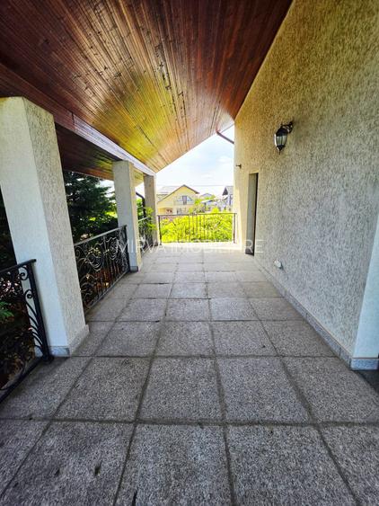 Vilă premium în Strejnicu | 8 camere | 345 mp utili | teren 595 mp - 38