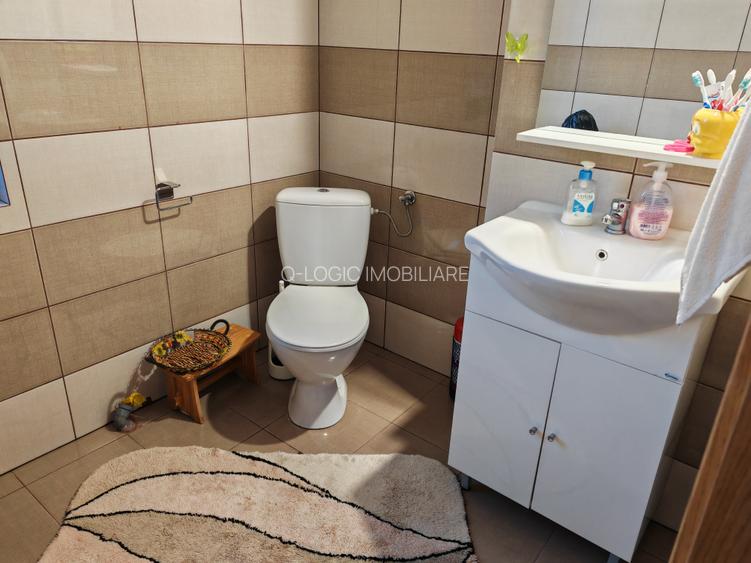 Casa 4 camere libera la vanzare, pozitie deosebita VULCAN - 17