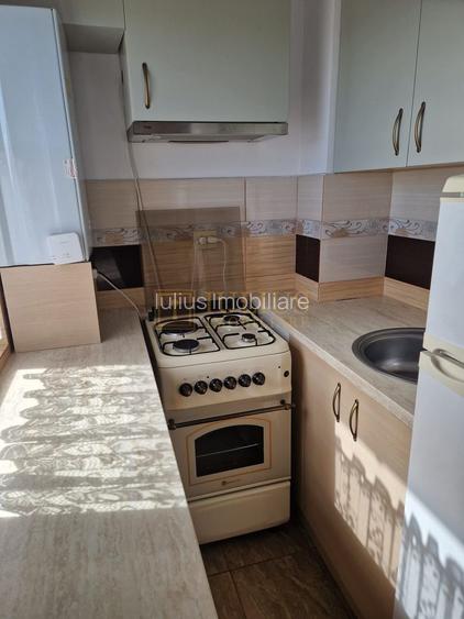 Apartament luminos 2 camere, la mansarda in zona Sagului - 9
