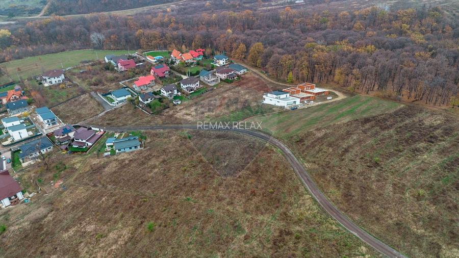 De Vanzare Teren 1,286mp Barnova - Str. Camil Petrescu 0% comision - 3