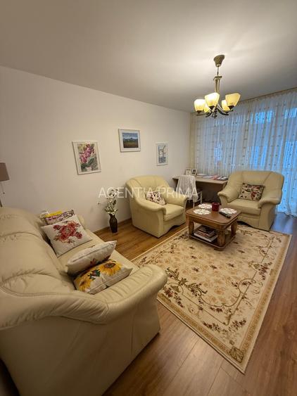 Apartament cu 2 camere decomandate, Centru - 10