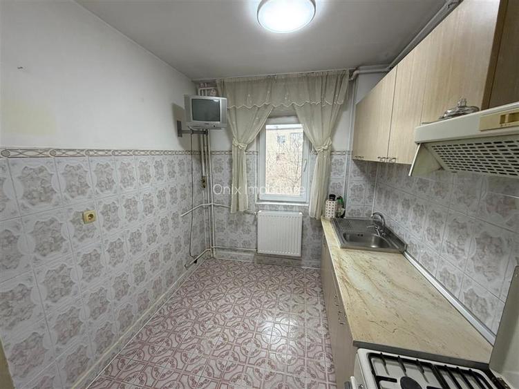 Apartament 2 camere de vanzare Ploiesti Zona Nord Complex Mestesugaresc etaj 3 b - 7