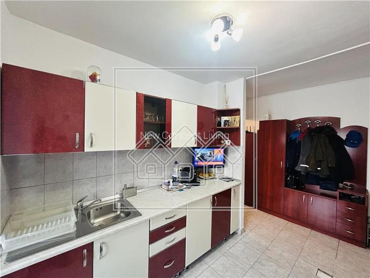 Apartament de vanzare in Sibiu - 2 camere, balcon si pivnita -Terezian - 9