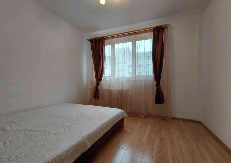 Apartament de 3 camere decomandat, 2 min metrou 1 Decembrie, etaj 7/10 - 4