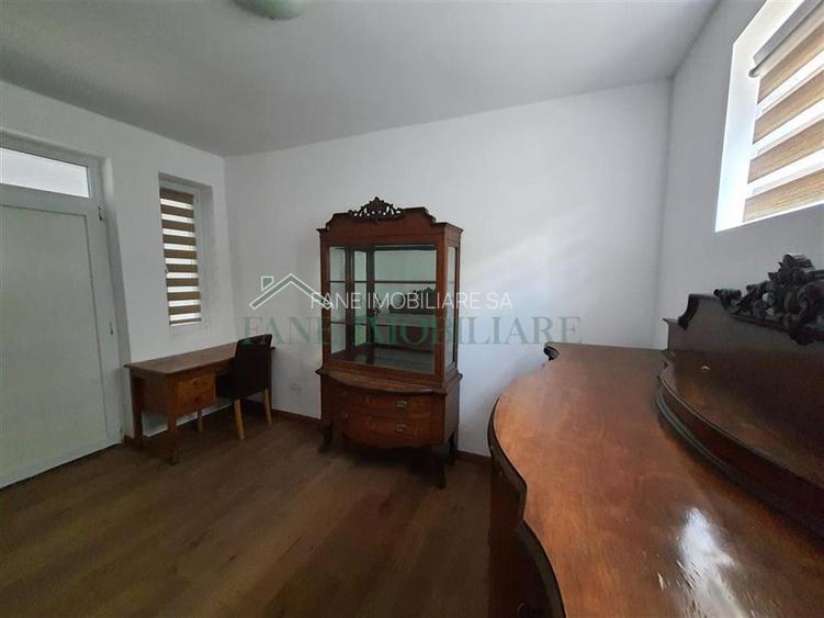 Vanzare casa 4 camere, Calugareni - 3
