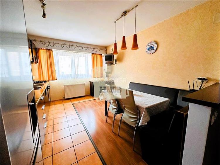 Apartament 3 camere 70 mp utili Vasile Aaron - 6