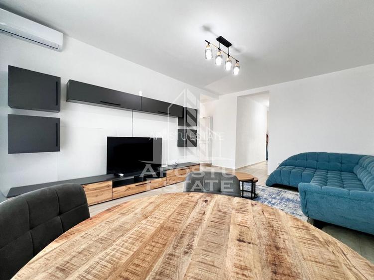 Jumatate de Duplex, 4 camere, 2 locuri de parcare,curte, Mosnita Noua - 3