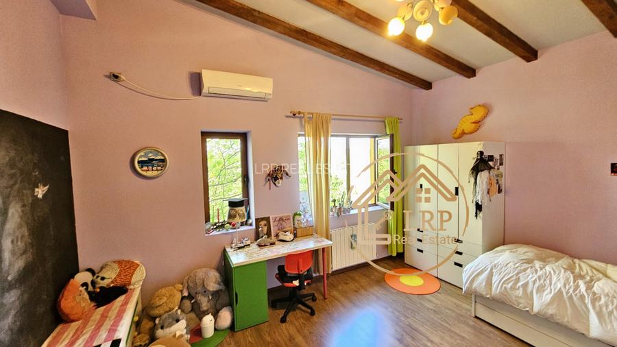 Ciolpani/Izvorani/Padurea Snagov-Vila 5 camere,P+1, 268mp utili, teren 1067mp - 24