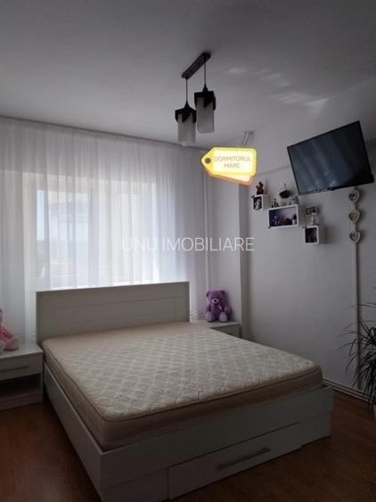 3 Camere 65mp - Etaj intermediar - Zona Pacurari - 12min spre Univ. "A.I.Cuza" - 8