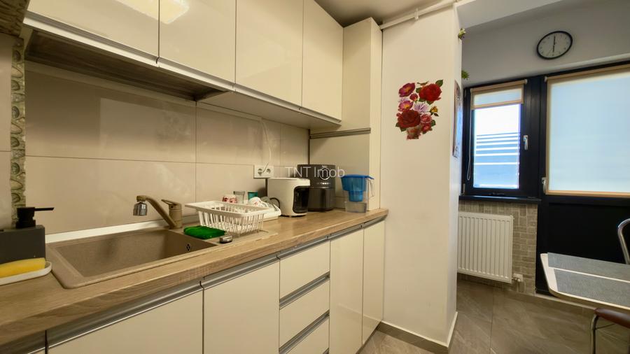 Apartament 2 camere Prelungirea Ghencea, Sector 6, centrala proprie ! - 12