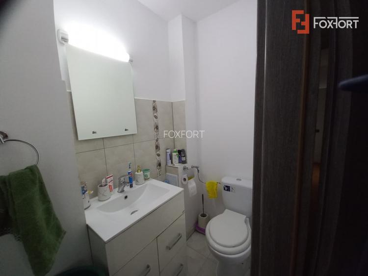 Apartament cu 3 camere de vanzare in zona Lipovei - 8