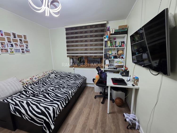 Trapezului, la metrou 1 Decembrie 1918, renovat complet, geam baie, centrala, - 14