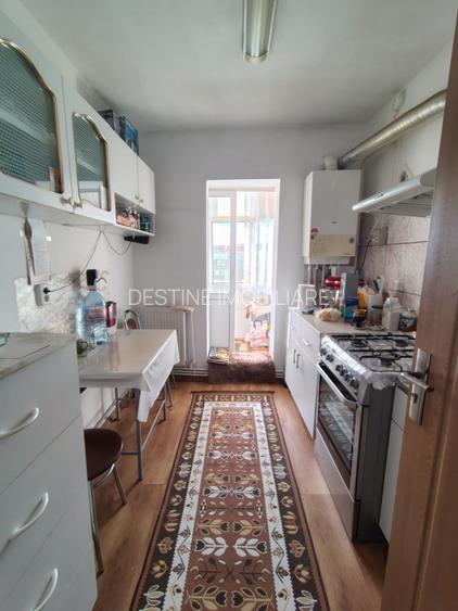 Apartament cu 2 camere in zona Canta - Etaj 4 -Centrala Termica - 3