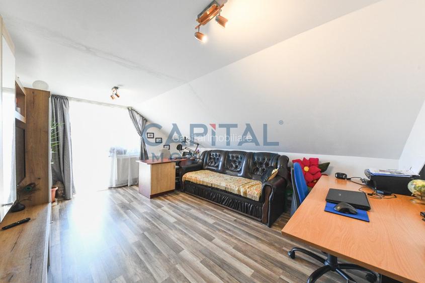 Casa 9 camere, teren 560mp, garaj, comision 0 - 10