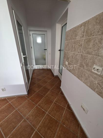 Casa de inchiriat, curte proprie, pretabila pt birou, salon, cabinet/ Negociabil - 3