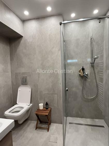 Apartament 3 camere Str. Traian colt cu Bdul. Unirii - 10