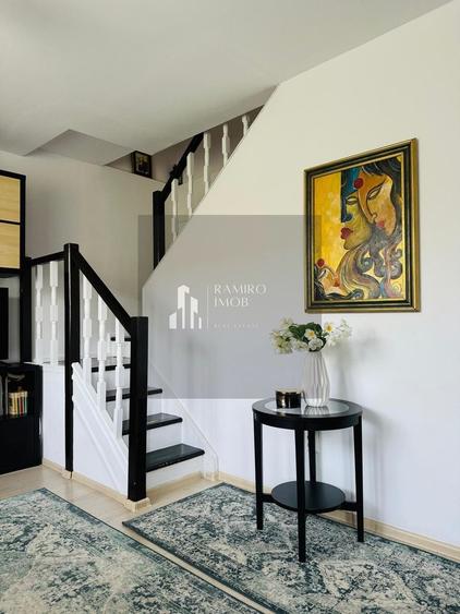 Apartament 3 camere de inchiriar zona Piata Resita