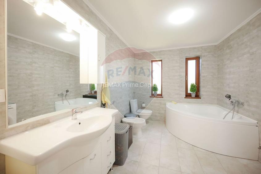 De vânzare casă cu 3 camere, teren 486 mp, în Sânmartin - 10