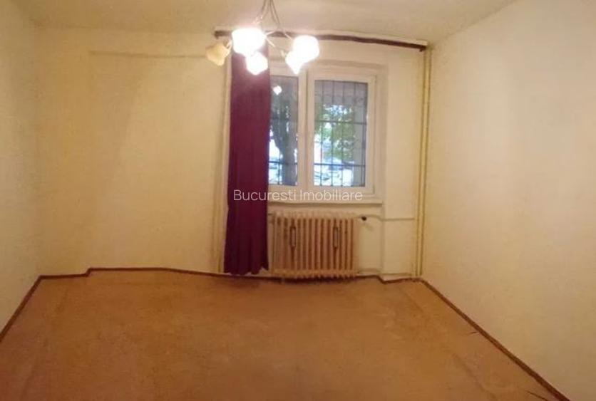Apartaement 4 Camere,Tineretului,Metrou,Parc,bl.1980,parter/8,DECOMANDAT,2 bai - 4