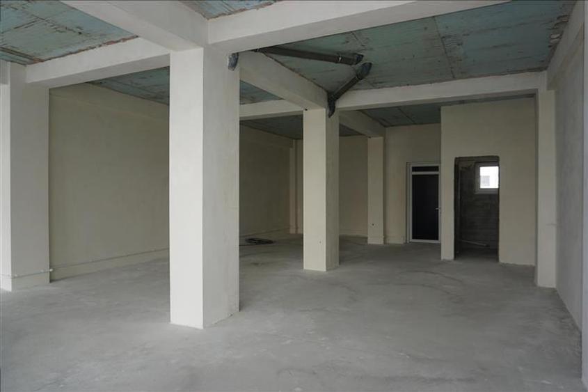 Spatii de inchiriat de 137 mp si 108 mp - Happy Residence 3